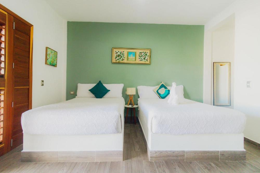 Twin Room at Hotel Maria Maria, photo 2